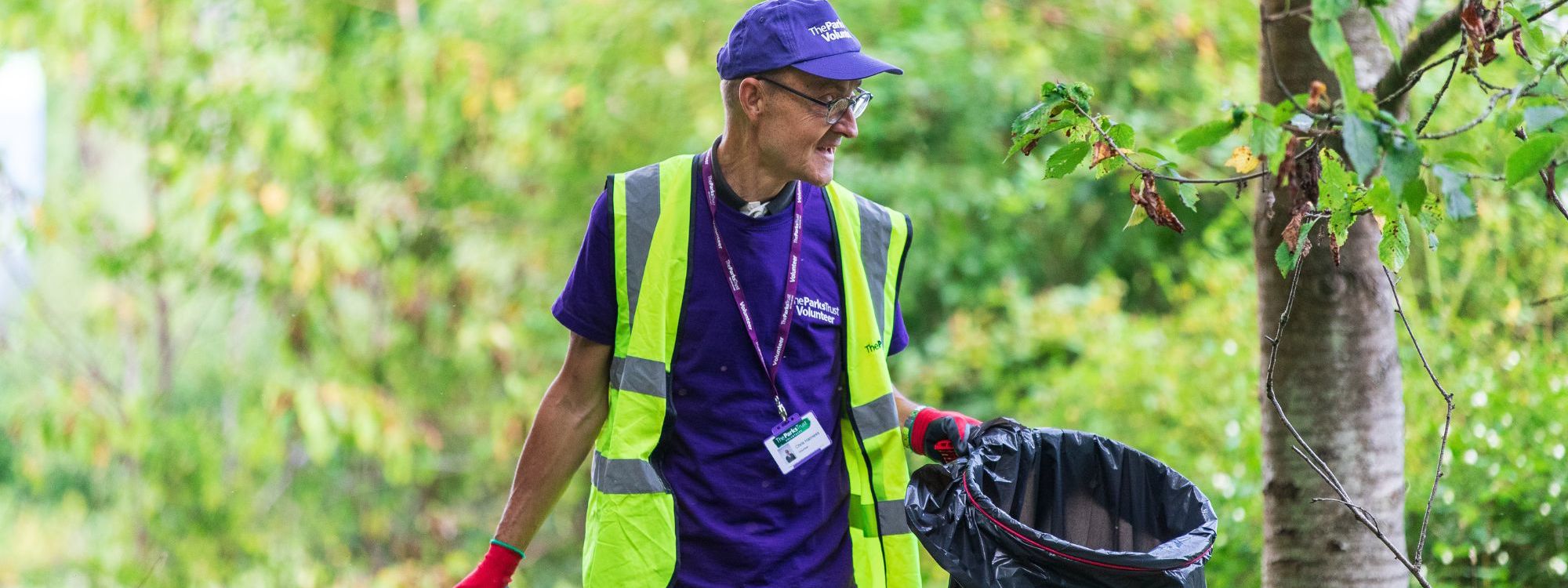 Volunteer ranger litter picking in Milton Keynes park